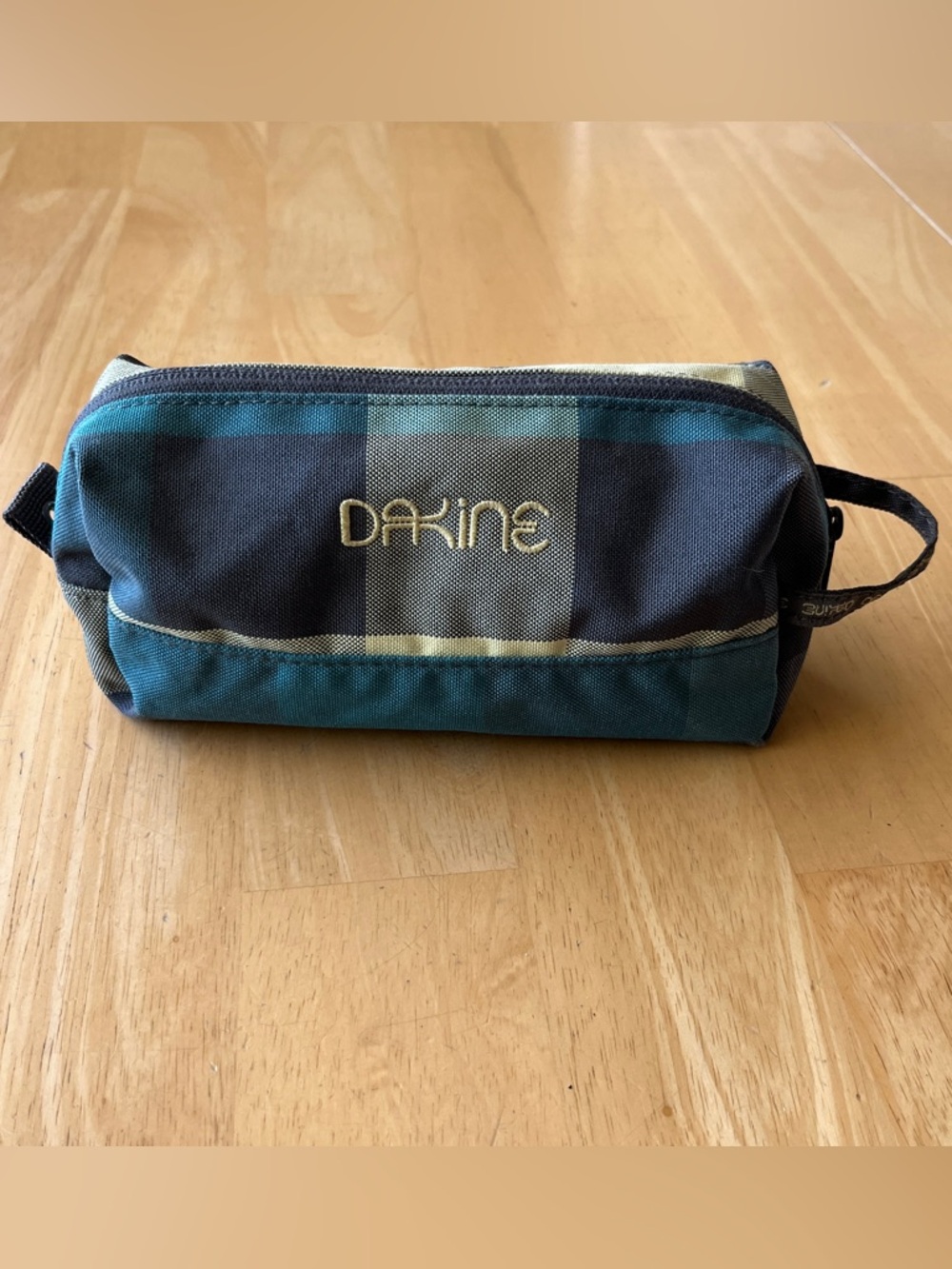 Dakine accessory bag